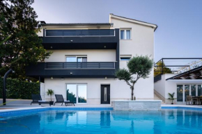 Luxury apartment Tekla